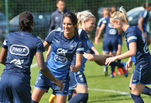 Louisa Nécib à l'entrainement